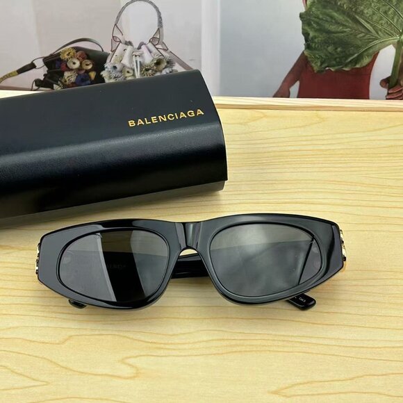 Authentic Balenciaga sunglasses - Picture 1 of 5